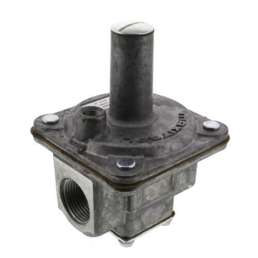 Heating Maxitrol Straight-Thru-Flow Regulators | 3/4" Straight-Thru-Flow Gas Regulator (900,000 Btu)